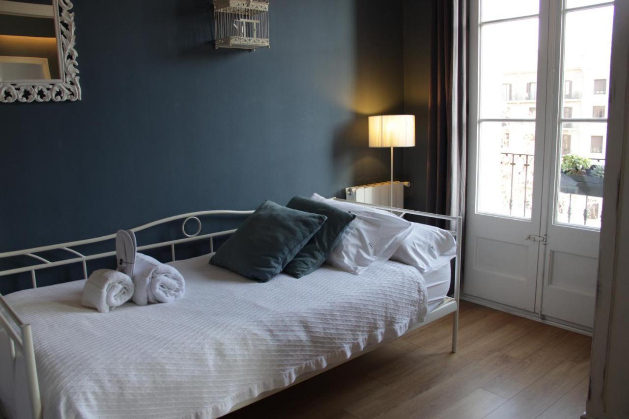 Mr. Serrano Apartments バルセロナ エクステリア 写真